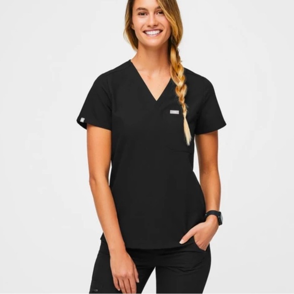 FIGS Catarina Technical Collection Women’s 1-Pocket Scrub Top Plus Size 3XL - Picture 1 of 4